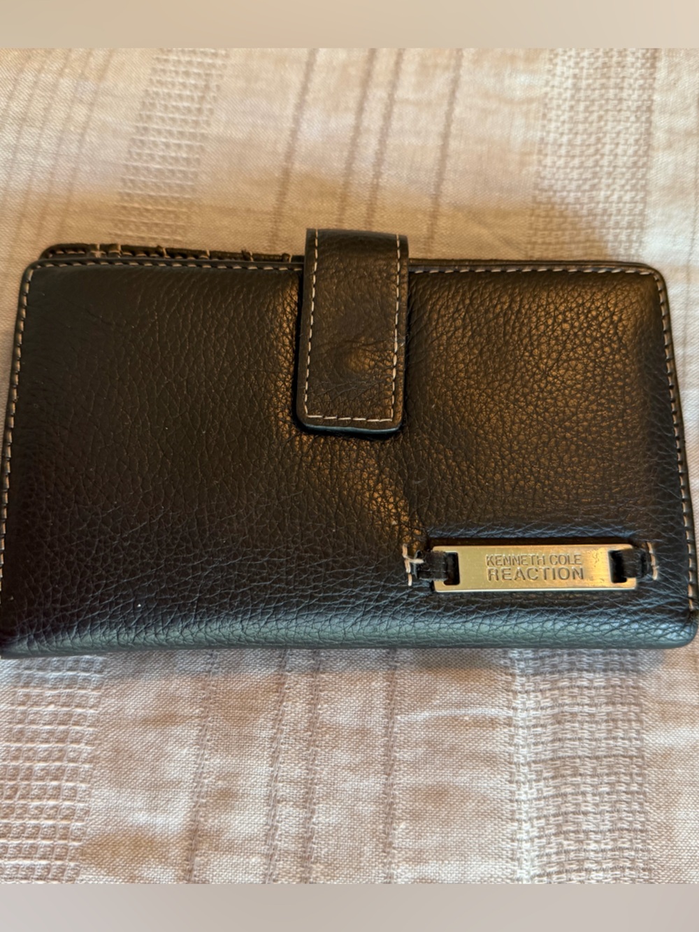 Kenneth Cole Reaction Black Leather Wallet
